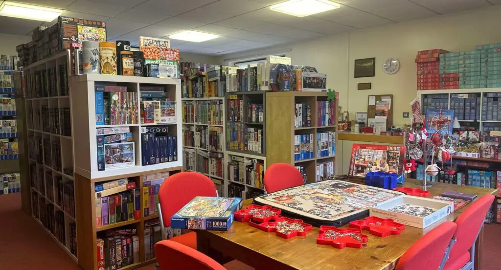 Stourbridge Jigsaw Library - Supporting Mary Stevens Hospice