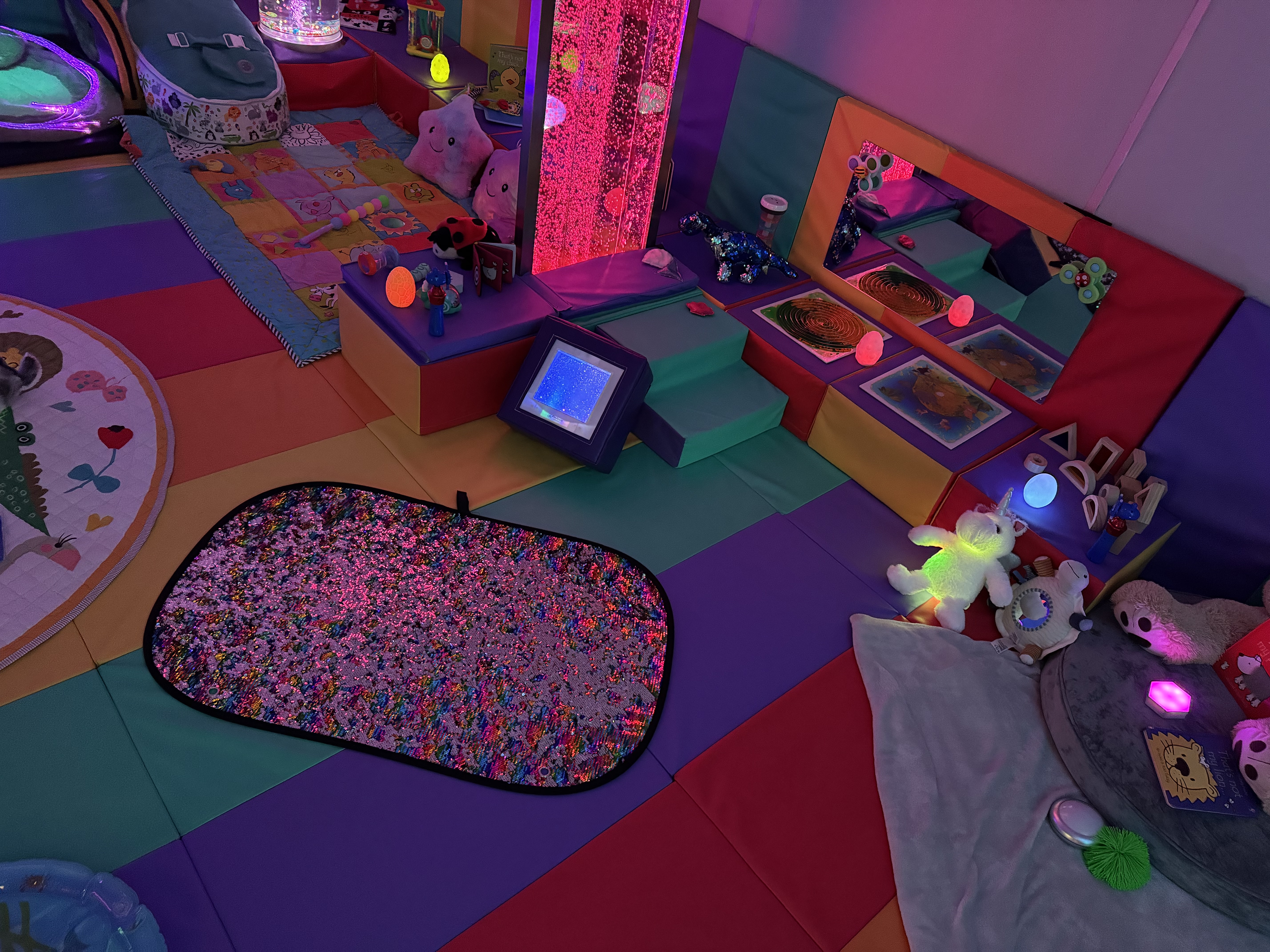 Brierley Hill Babybank - Sensory Room and Soft Playroom